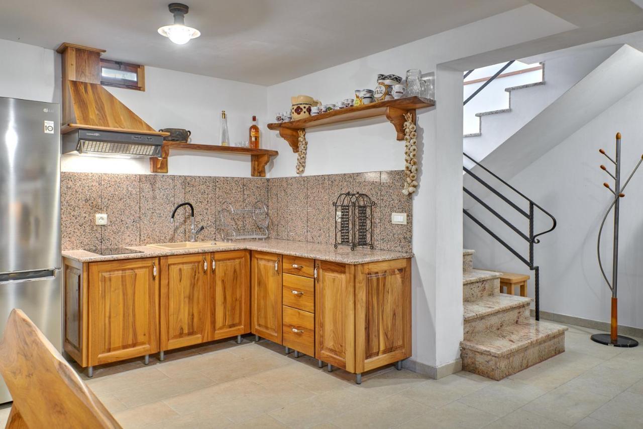 Stifanići Relax House Surrounded By Olives And Vineyard 빌라 외부 사진