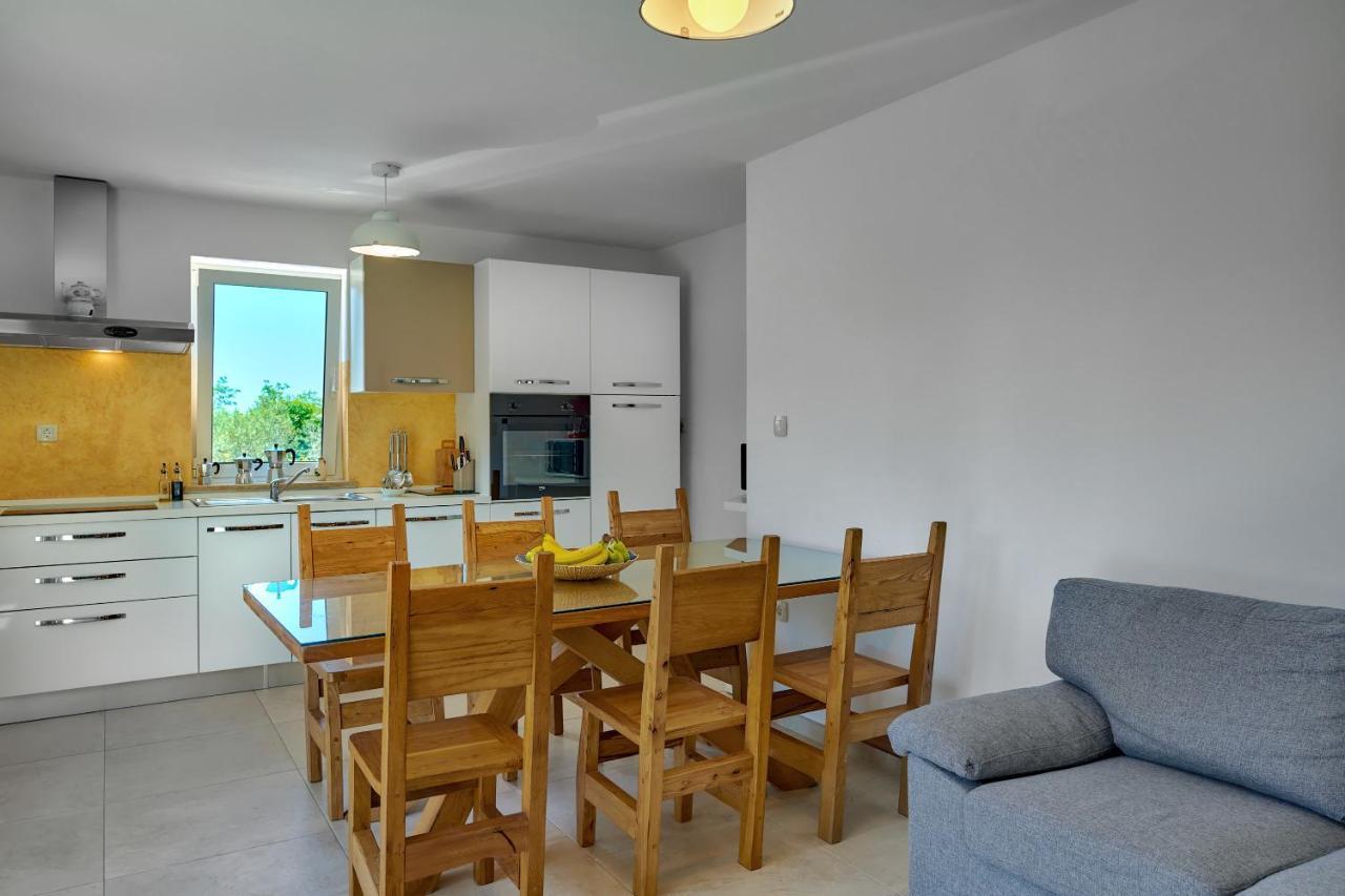 Stifanići Relax House Surrounded By Olives And Vineyard 빌라 외부 사진